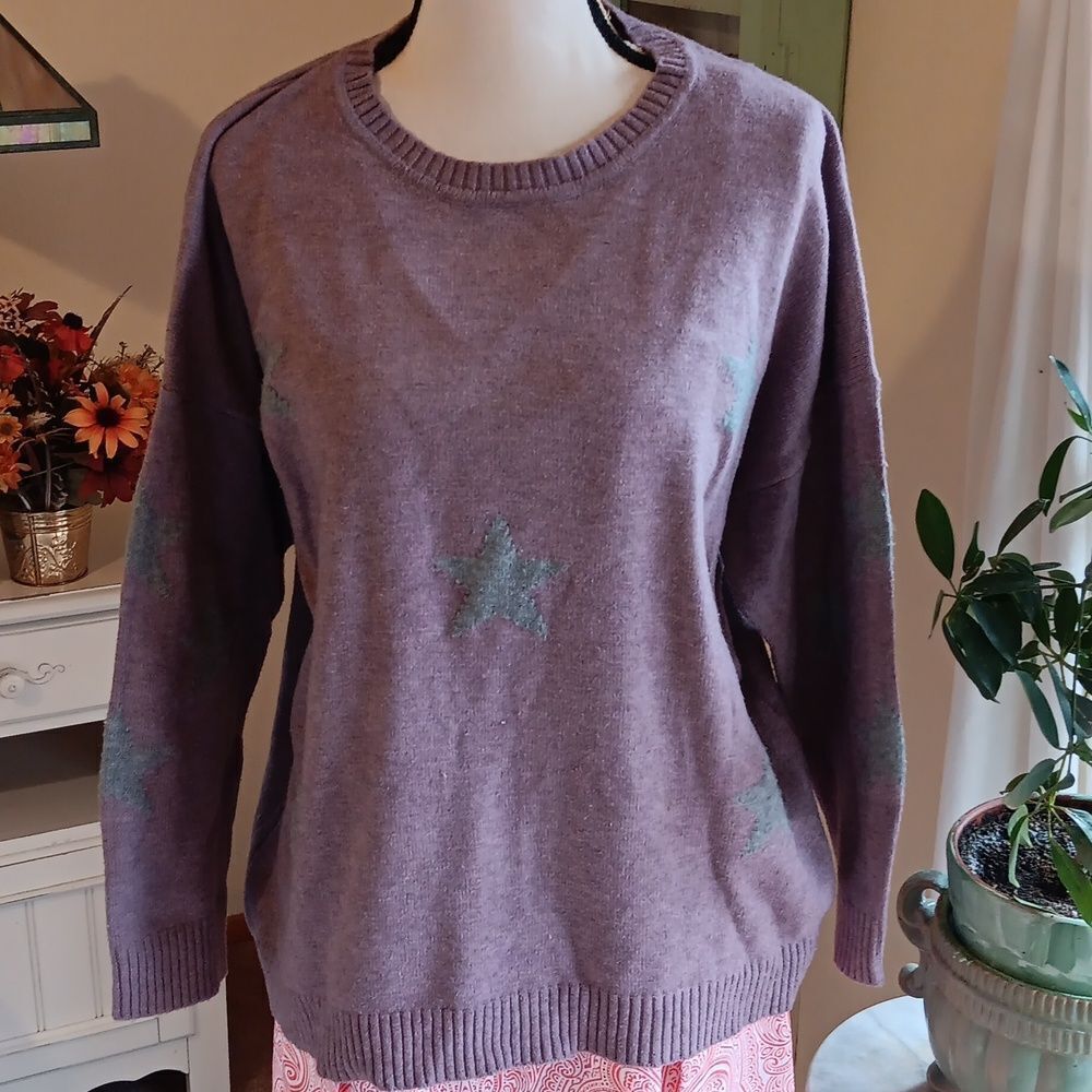 Philosophy Republic Soft Oversized Sweater. Start, Super Soft, Stars
